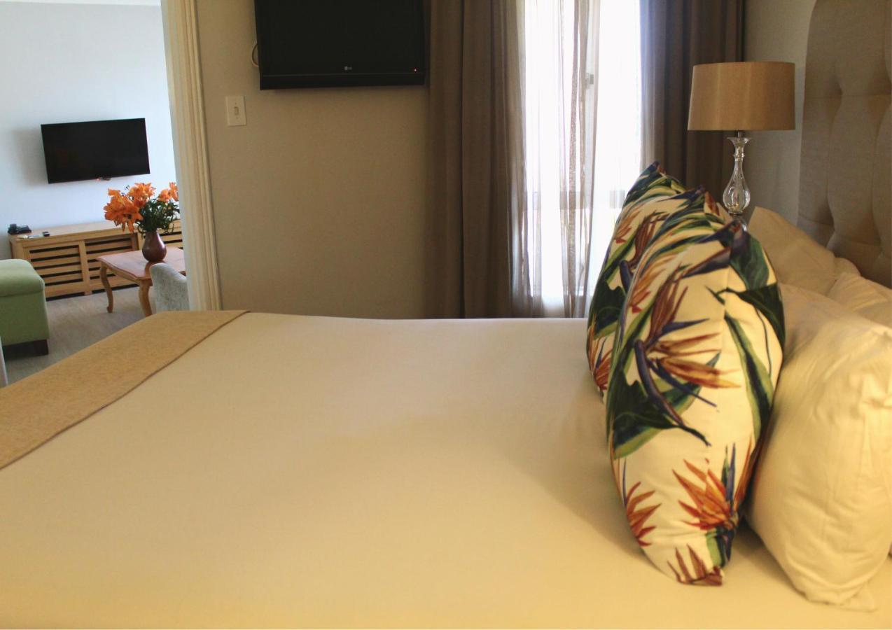 The Riverside Hotel Durban Buitenkant foto